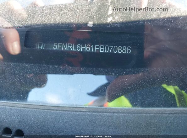 5FNRL6H61PB070886 2023 HONDA ODYSSEY Silver Engine compartment view