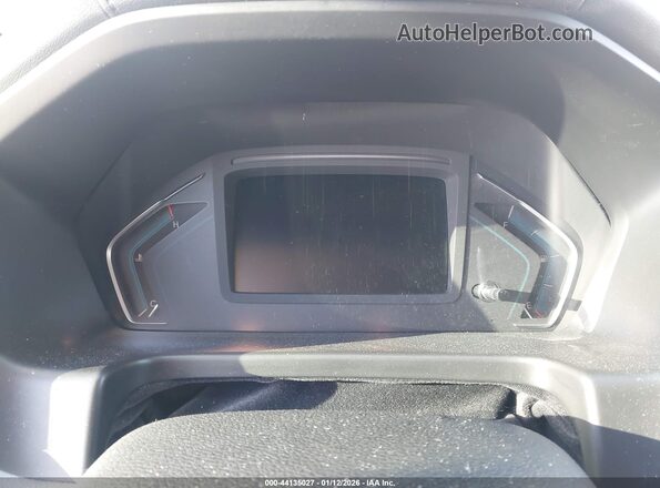 5FNRL6H61PB070886 2023 HONDA ODYSSEY Silver 360 interior view
