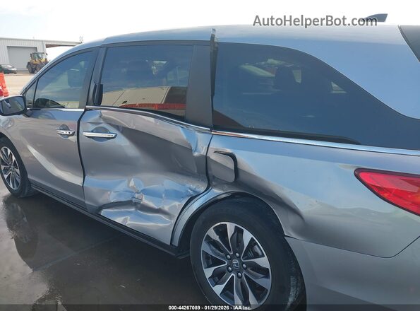 5FNRL6H62RB064761 2024 HONDA ODYSSEY Silver Դիմացի տեսք