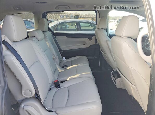 5FNRL6H62TB002204 2026 HONDA ODYSSEY White Вид задньої частини салону