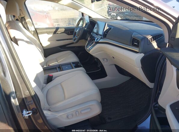 5FNRL6H6XSB075240 2025 HONDA ODYSSEY Gray Вид салону спереду