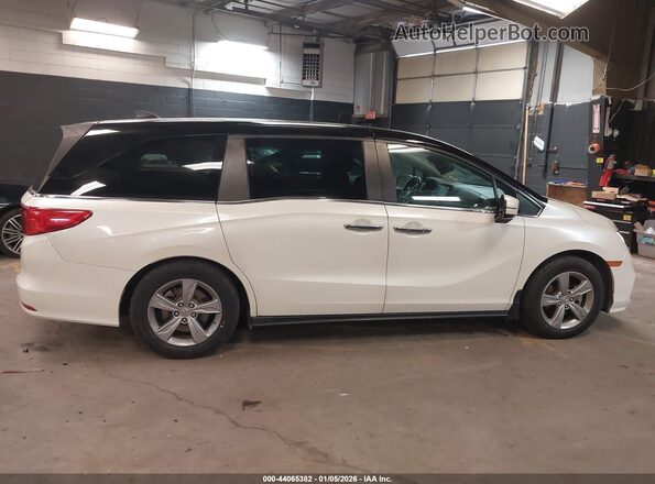 5FNRL6H78JB030014 2018 HONDA ODYSSEY White 