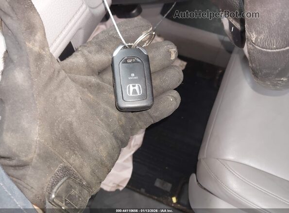5FNRL6H78NB062483 2022 HONDA ODYSSEY Gray 