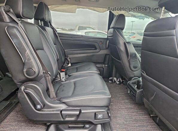 5FNRL6H94RB010646 2024 HONDA ODYSSEY Black Widok wnętrza z tyłu
