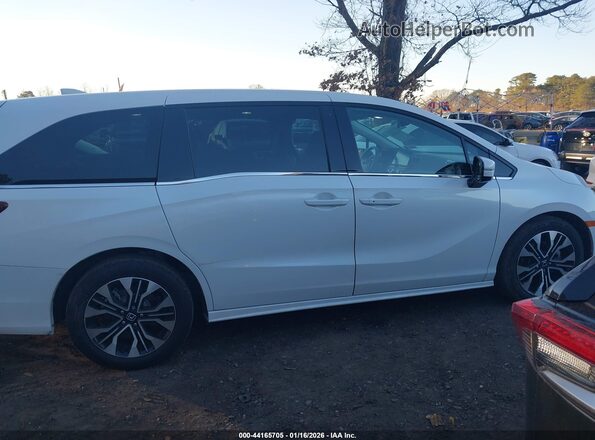 5FNRL6H94SB044026 2025 HONDA ODYSSEY White Вид задньої частини салону