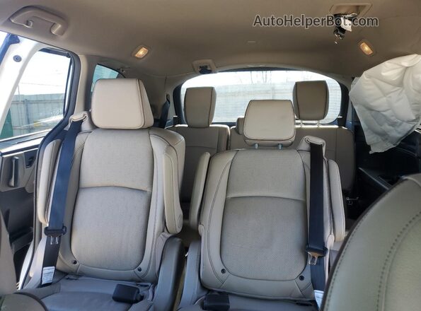 5FNRL6H98PB004944 2023 HONDA ODYSSEY White 