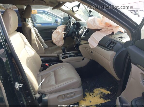 5FNYF6H53JB036966 2018 HONDA PILOT Green Widok wnętrza z przodu