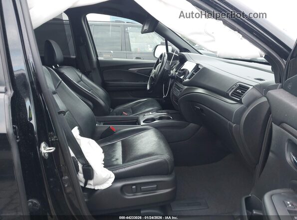 5FNYF7H51KB006890 2019 HONDA PASSPORT Black Front interior view