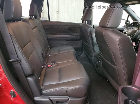 5FNYF8H03PB036443 2023 HONDA PASSPORT Red უკანა სალონის ხედი