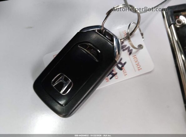 5FNYF8H24MB019776 2021 HONDA PASSPORT White 