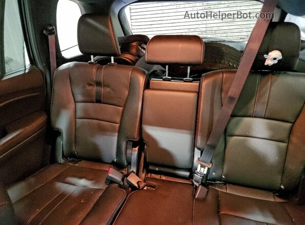 5FNYF8H64NB021483 2022 HONDA PASSPORT Black Widok tylnych siedzeń