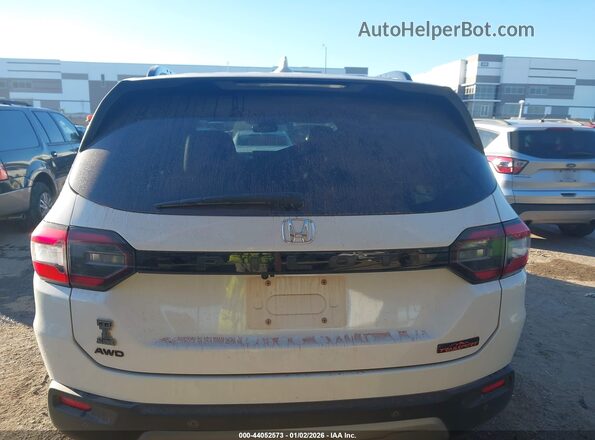 5FNYG1H61RB005140 2024 HONDA PILOT White 