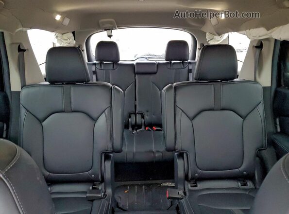 5FNYG2H54RB008045 2024 HONDA PILOT Black Widok tylnych siedzeń