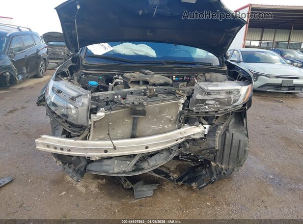 5FPYK3F12PB048780 2023 HONDA RIDGELINE Silver Front view