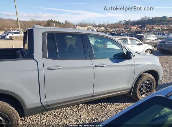 5FPYK3F23SB024005 2025 HONDA RIDGELINE Light Blue Rear interior view