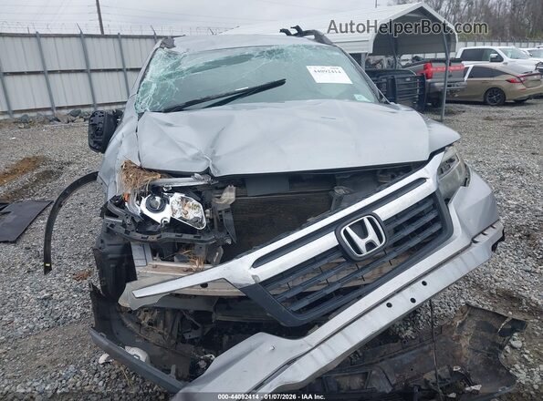 5FPYK3F52HB016514 2017 HONDA RIDGELINE Silver Вид задньої частини салону