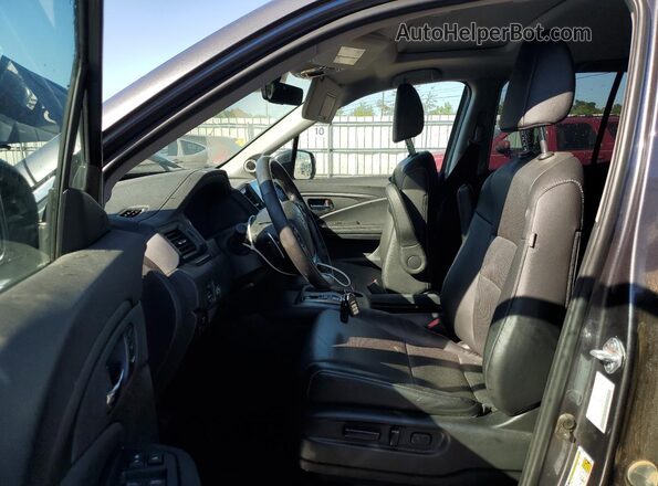 5FPYK3F59PB041053 2023 HONDA RIDGELINE Угольный Вид салона спереди