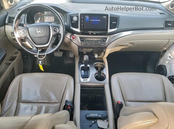 5FPYK3F62JB014308 2018 HONDA RIDGELINE White Առջևի վահանակի տեսք