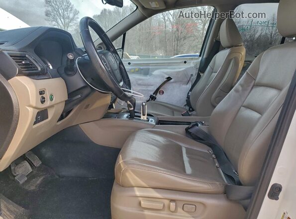 5FPYK3F62JB014308 2018 HONDA RIDGELINE White Սալոնի դիմացի տեսք