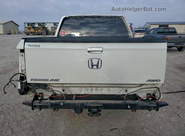 5FPYK3F62JB014308 2018 HONDA RIDGELINE White Հետևի տեսք