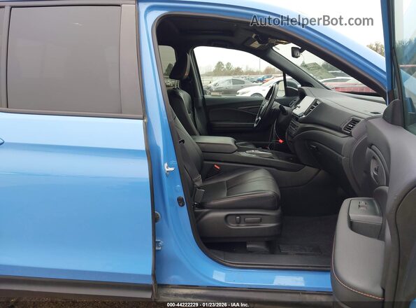 5FPYK3F69RB000613 2024 HONDA RIDGELINE Blue Front interior view