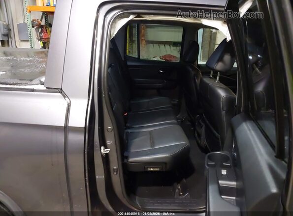 5FPYK3F75JB007569 2018 HONDA RIDGELINE Gray 