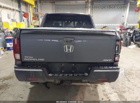 5FPYK3F75JB007569 2018 HONDA RIDGELINE Gray 