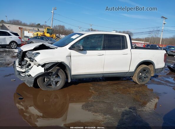 5FPYK3F80PB055207 2023 HONDA RIDGELINE White 360 interior view