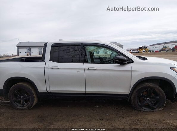 5FPYK3F85NB013581 2022 HONDA RIDGELINE White Widok wnętrza z tyłu
