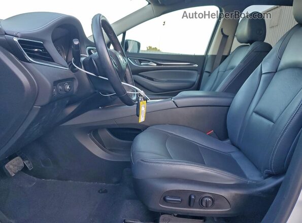 5GAERBKW4MJ171117 2021 BUICK ENCLAVE White Front interior view