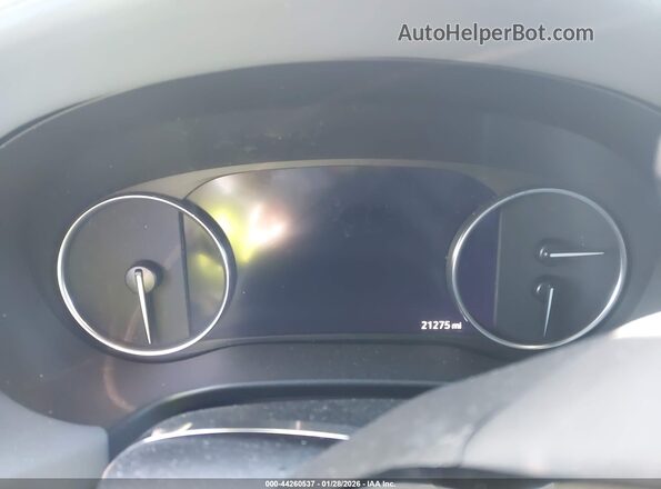 5GAERCKW0RJ118749 2024 BUICK ENCLAVE Silver Widok tylnych siedzeń