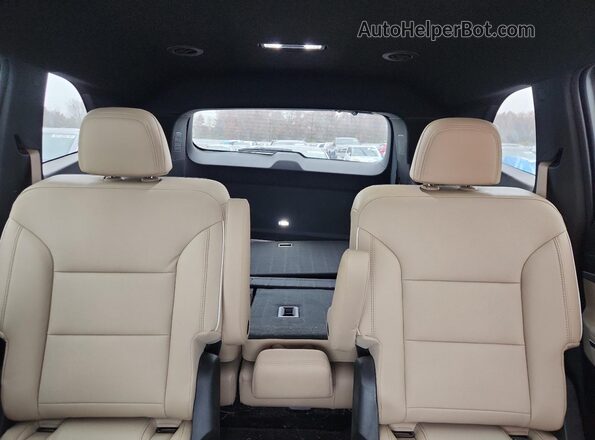 5GAEVARS3SJ135831 2025 BUICK ENCLAVE White Հետևի նստատեղերի տեսք