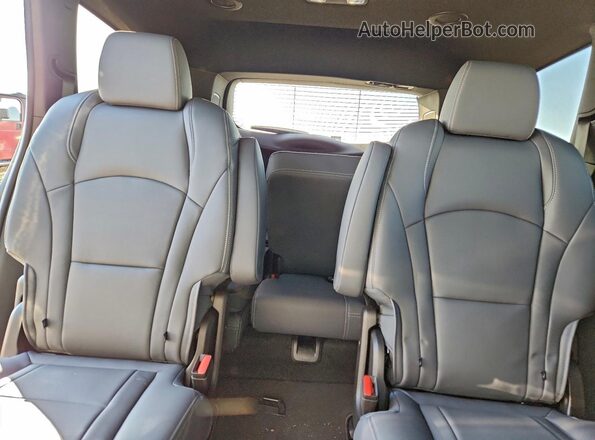 5GAEVBKW7PJ218642 2023 BUICK ENCLAVE Серый Вид задних сидений