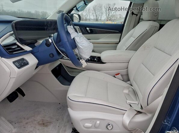 5GAEVCKS7TJ144636 2026 BUICK ENCLAVE Синий Вид салона спереди