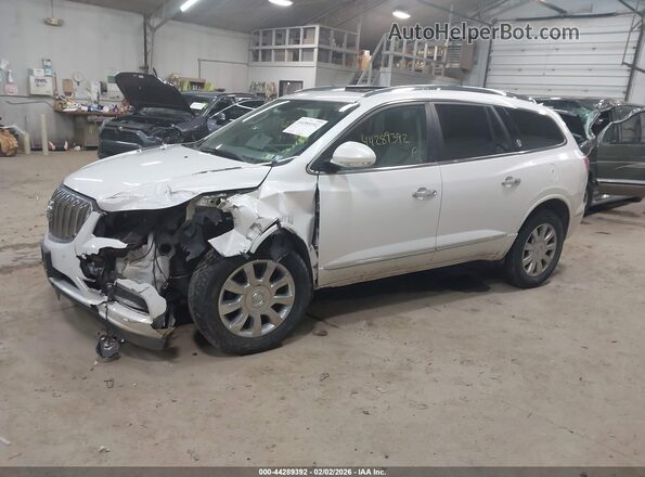 5GAKVBKDXHJ308015 2017 BUICK ENCLAVE Белый Передняя левая четверть