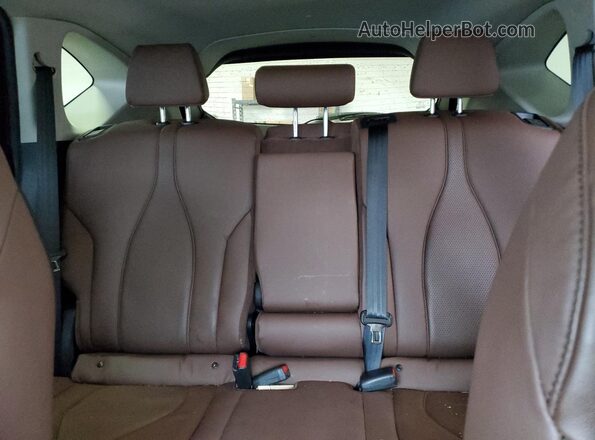 5J8TC2H58PL026047 2023 ACURA RDX White Widok tylnych siedzeń