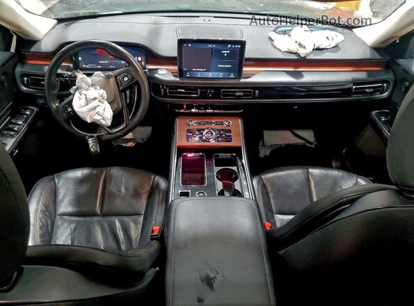 5LM5J7XC1NGL12878 2022 LINCOLN AVIATOR Black Dashboard view