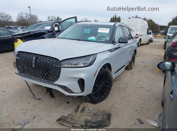 5LM5J7XC1SGL23214 2025 LINCOLN AVIATOR Cream წინა მარცხენა ხედი სამი მეოთხედიდან