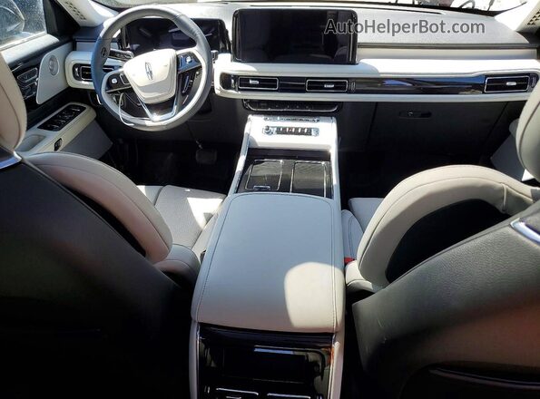 5LM5J7XC4SGL11395 2025 LINCOLN AVIATOR Charcoal Вид панелі приладів