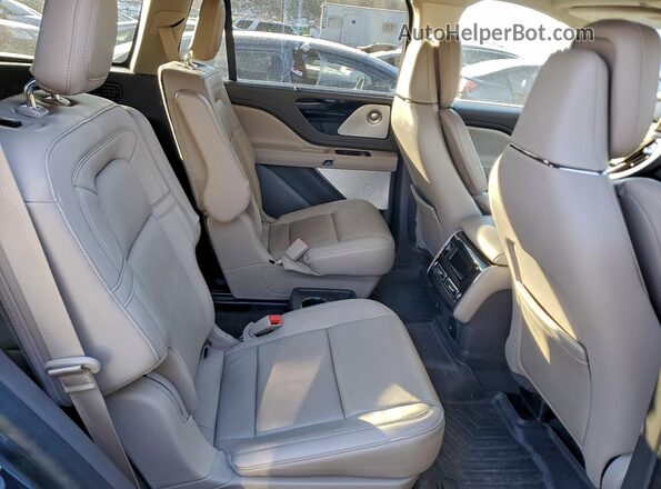5LM5J7XC6PGL31395 2023 LINCOLN AVIATOR Charcoal Widok wnętrza z tyłu
