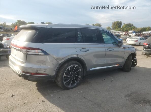 5LM5J7XC9PGL21024 2023 LINCOLN AVIATOR Silver Trasero derecho