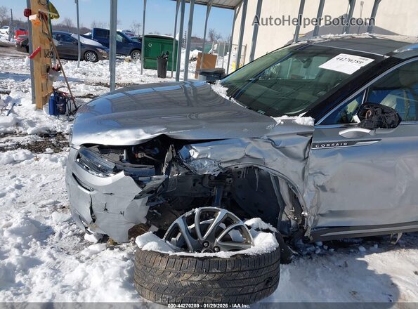 5LMCJ1D94MUL20728 2021 LINCOLN CORSAIR Silver Вид спереду