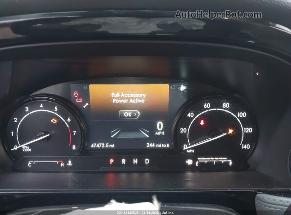 5LMCJ1D95MUL02772 2021 LINCOLN CORSAIR Black Widok tylnych siedzeń