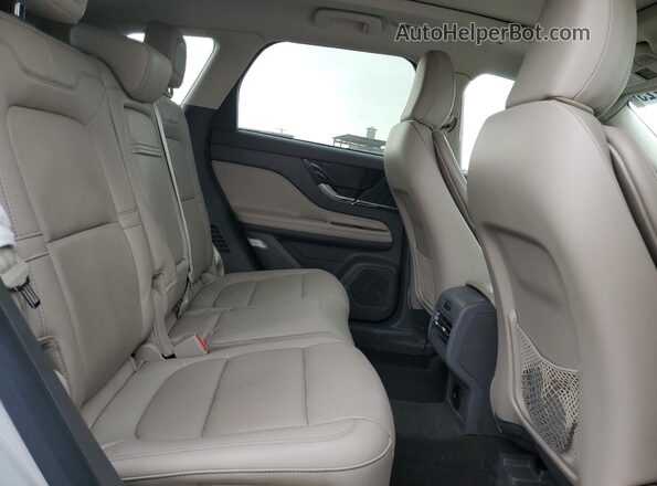 5LMCJ1D99NUL01898 2022 LINCOLN CORSAIR Beige Widok wnętrza z tyłu