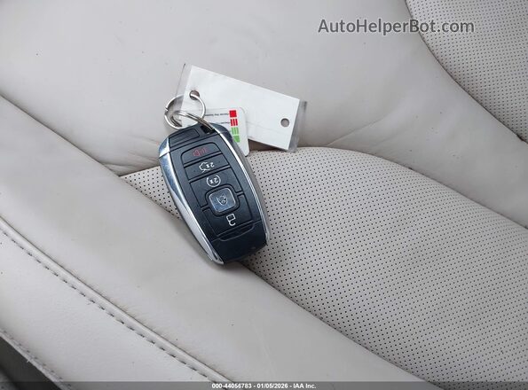 5LMCJ2D90JUL11848 2018 LINCOLN MKC White Вид панелі приладів