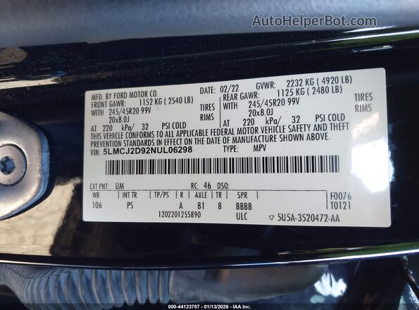 5LMCJ2D92NUL06298 2022 LINCOLN CORSAIR Black Widok komory silnika