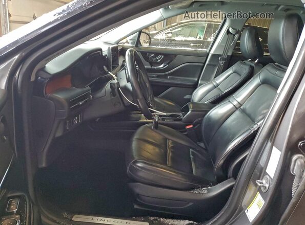 5LMCJ2D98MUL21127 2021 LINCOLN CORSAIR Gray Widok wnętrza z przodu