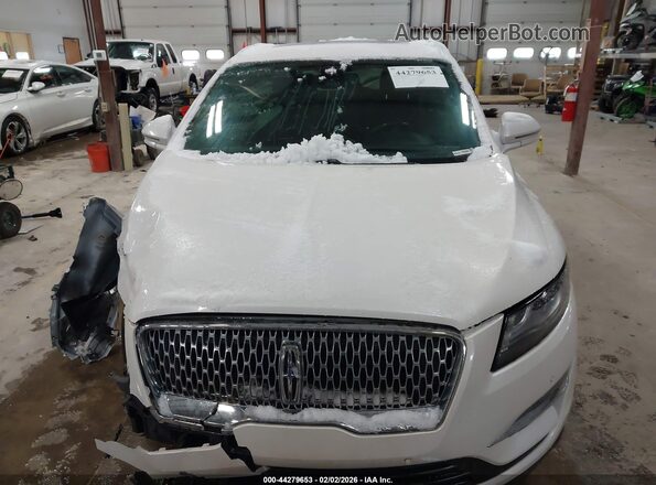 5LMCJ3D94KUL12671 2019 LINCOLN MKC White Vista del cuadro de instrumentos
