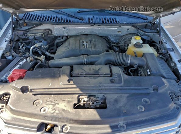 5LMJJ2HT1HEL00259 2017 LINCOLN NAVIGATOR Серебряный 