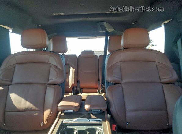 5LMJJ2LGXSEL10418 2025 LINCOLN NAVIGATOR Black Vista de los asientos traseros